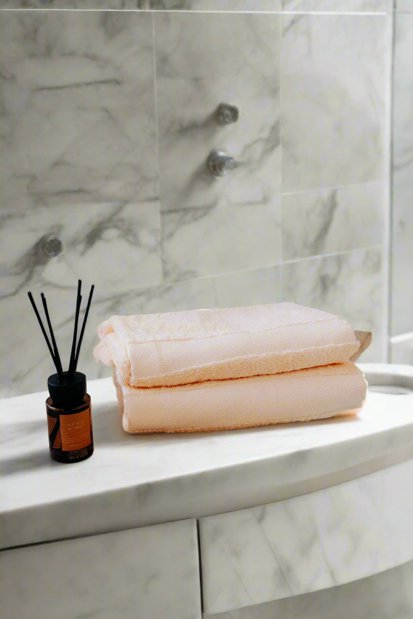 2 Large Towel set